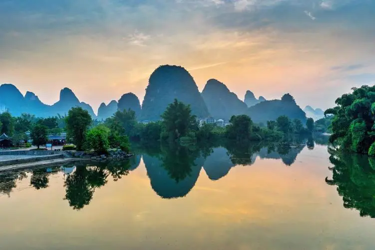 智能绿色智慧工厂